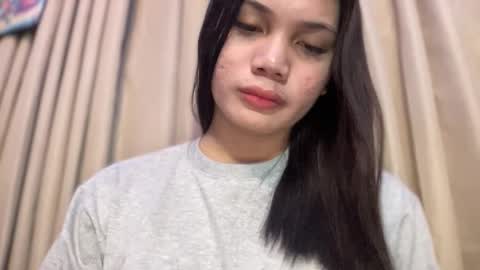 UR GIRL NEXTDOOR online show from March 4, 2026, 3:01 am