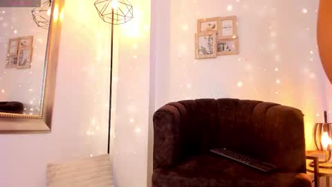 mystic carito online show from November 25, 2025, 9:04 pm