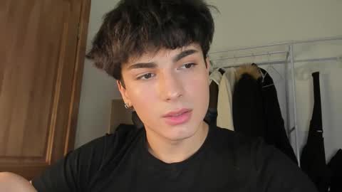 Evan Brown online show from October 16, 2025, 9:05 pm