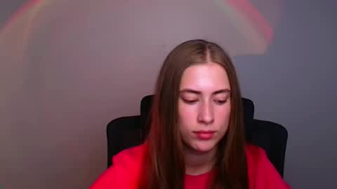 Emelie online show from September 11, 2025, 11:21 am
