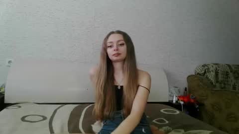 Snapshot of mysticglimmer chatting on November 26, 2025, 10:49 am Anika online show from November 26, 2025, 10:49 am