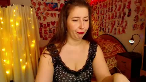 Snapshot of mystydew chatting on March 12, 2025, 11:31 am MystyDew online show from March 12, 2025, 11:31 am