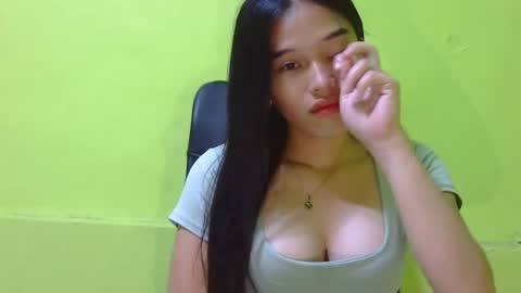 nessa online show from December 5, 2025, 11:52 am