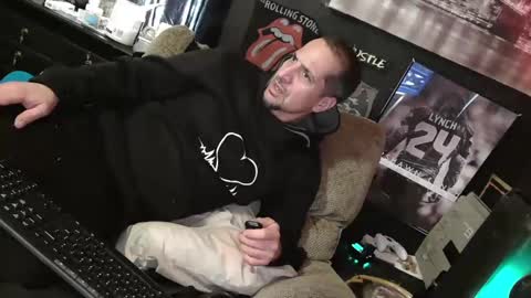 SnackPants online show from January 24, 2025, 9:05 pm