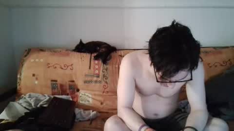 a Ordinary Boy online show from February 23, 2026, 3:48 am