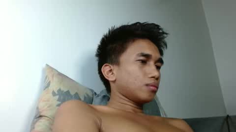 nachos072800 online show from March 19, 2026, 5:55 am