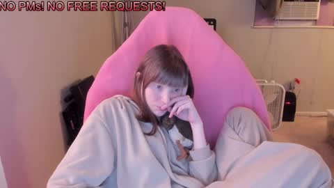 Snapshot of nacmar chatting on January 29, 2025, 8:51 am Natalie Marlo online show from January 29, 2025, 8:51 am