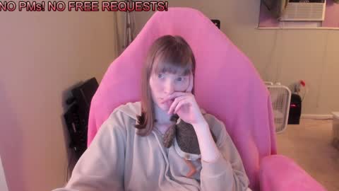 Snapshot of nacmar chatting on January 30, 2025, 1:10 pm Natalie Marlo online show from January 30, 2025, 1:10 pm