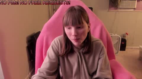Snapshot of nacmar chatting on February 11, 2025, 7:02 am Natalie Marlo online show from February 11, 2025, 7:02 am