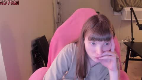Snapshot of nacmar chatting on September 19, 2025, 4:51 pm Natalie Marlo online show from September 19, 2025, 4:51 pm