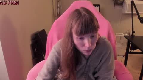 Snapshot of nacmar chatting on September 24, 2025, 4:05 am Natalie Marlo online show from September 24, 2025, 4:05 am