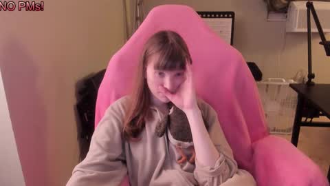 Snapshot of nacmar chatting on October 1, 2025, 3:34 am Natalie Marlo online show from October 1, 2025, 3:34 am