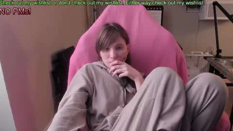 Snapshot of nacmar chatting on July 8, 2026, 7:02 am Natalie Marlo online show from July 8, 2026, 7:02 am