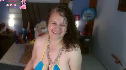 nadia_84 online show from June 30, 2026, 12:28 pm