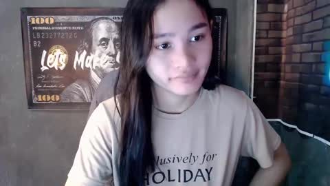 Snapshot of nadiestar chatting on May 18, 2026, 11:43 pm nadiestar online show from May 18, 2026, 11:43 pm