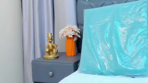 Nadine online show from December 6, 2024, 9:24 pm