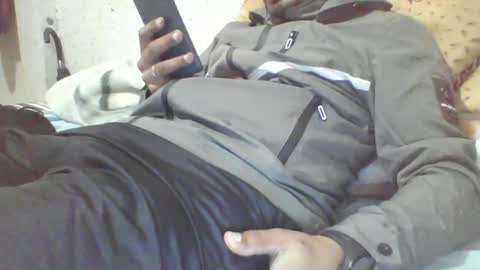 V online show from January 9, 2025, 5:43 pm