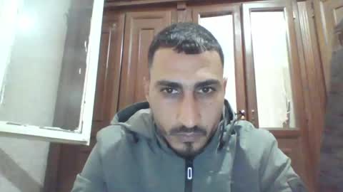 V online show from February 5, 2025, 12:38 pm