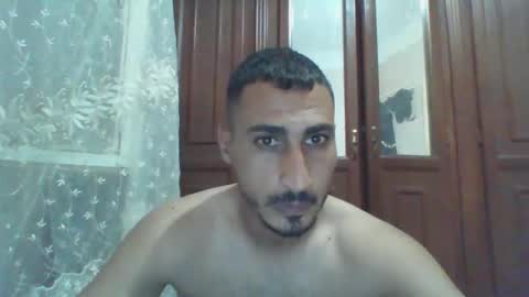 V online show from October 11, 2025, 12:15 pm