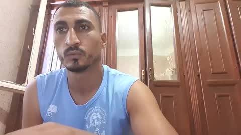 V online show from October 28, 2025, 1:14 pm