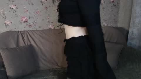 Naemi online show from January 5, 2026, 8:56 pm