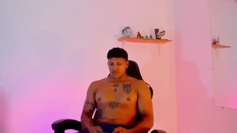 Snapshot of nagi_strong chatting on December 2, 2025, 8:04 pm nagui online show from December 2, 2025, 8:04 pm