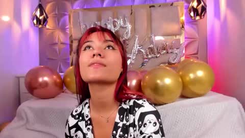 Snapshot of nahia_low chatting on December 23, 2024, 5:39 am  Valeria  online show from December 23, 2024, 5:39 am