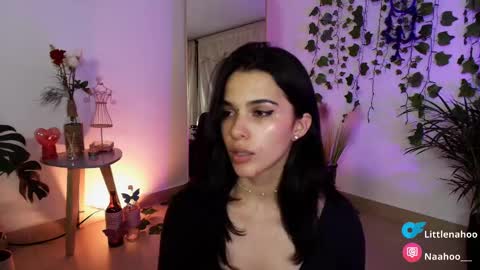 Snapshot of naho_4269 chatting on February 23, 2025, 7:22 am Naho  Sigueme en mis Redes Sociales Follow me on my social networks online show from February 23, 2025, 7:22 am