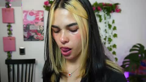 Naho  Sigueme en mis Redes Sociales Follow me on my social networks online show from May 6, 2026, 1:47 am