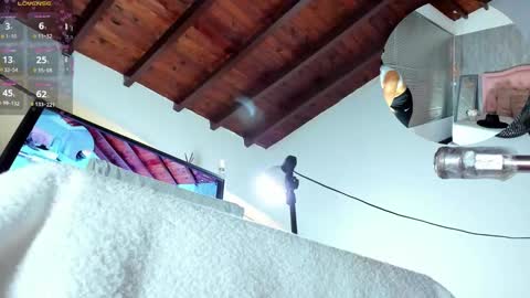 Snapshot of nahomidi_bello chatting on February 15, 2026, 3:20 pm online show from February 15, 2026, 3:20 pm