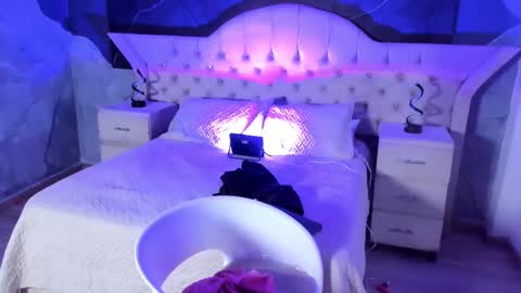 Nahomi online show from February 13, 2025, 10:55 am