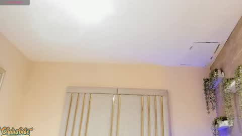 nahomycarterr online show from December 19, 2025, 11:39 am