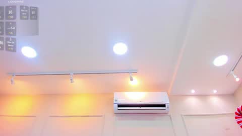 Snapshot of nahomygrey_ chatting on January 12, 2025, 7:31 pm Nahomy online show from January 12, 2025, 7:31 pm