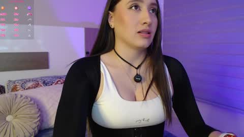 NAILAHK online show from April 28, 2026, 1:04 am