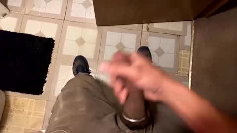 nairda2senoniuq online show from April 11, 2026, 1:32 am