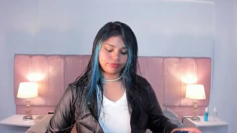 nairovy_1 online show from February 4, 2026, 9:59 am