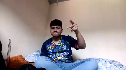 naisha and axel2 online show from February 2, 2026, 6:17 pm