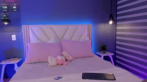 Naisha Ford online show from February 17, 2026, 4:53 am