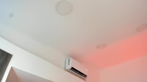 INSTAGRAM  m2221     online show from December 19, 2024, 11:39 am