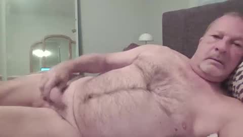 Naked4Ladies online show from October 26, 2025, 1:50 pm