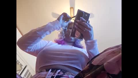 naked_influencer online show from January 20, 2025, 6:21 pm