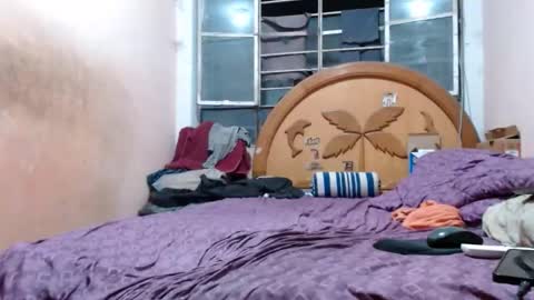 nakedlima online show from March 25, 2026, 5:13 am