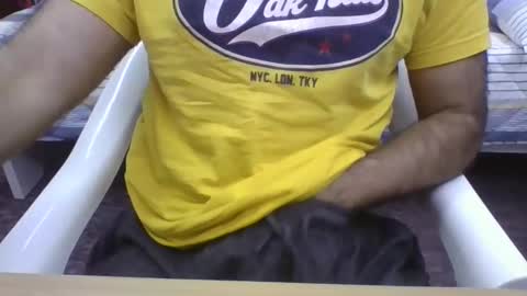 NakedPie online show from September 24, 2025, 9:34 am