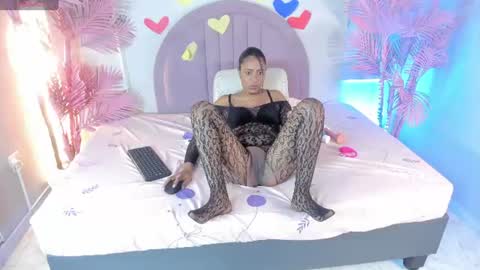 nalapalmer online show from June 29, 2026, 7:58 pm