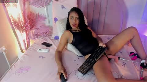 nalapalmer online show from July 6, 2026, 3:14 am