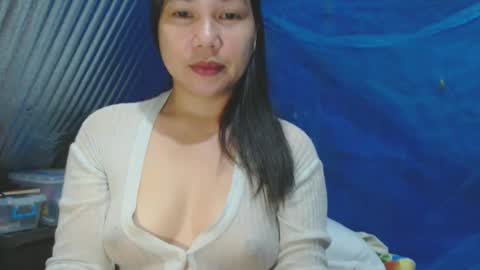 Snapshot of nami0784 chatting on March 2, 2025, 12:43 pm IamYourSafeHaven online show from March 2, 2025, 12:43 pm