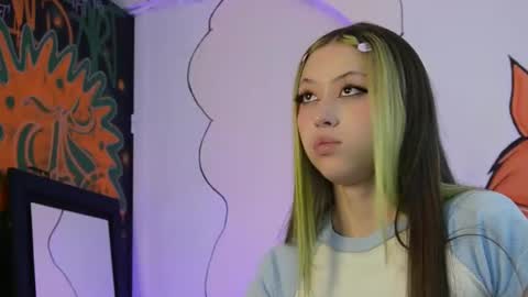 nami_smith online show from December 11, 2024, 6:09 pm