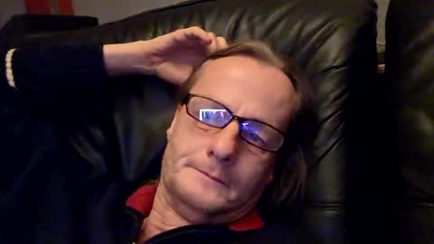 Snapshot of namorreyeb chatting on October 26, 2025, 7:53 pm namorreyeb online show from October 26, 2025, 7:53 pm