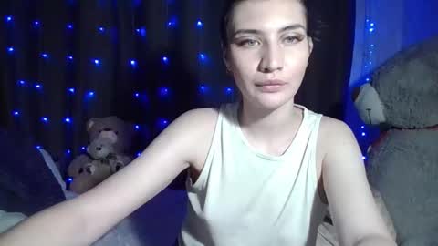 Nancy  online show from September 28, 2025, 2:39 am