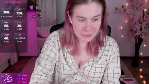 Snapshot of nancy_sun_ chatting on December 19, 2024, 6:01 pm Nancy online show from December 19, 2024, 6:01 pm